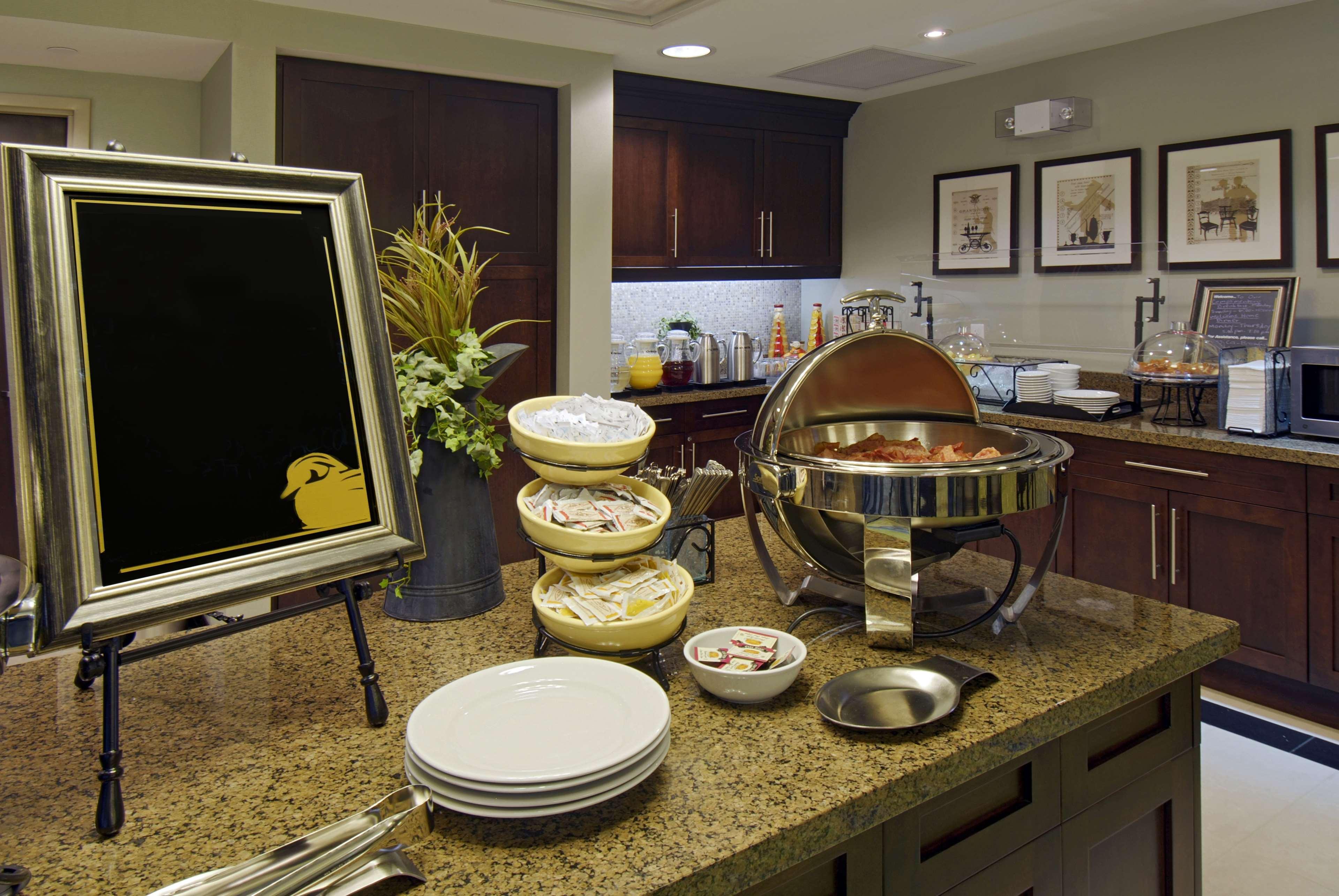 Homewood Suites By Hilton Toronto-Markham Restaurant foto
